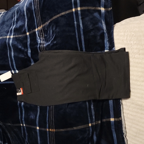 Capris - Picture 2 of 2